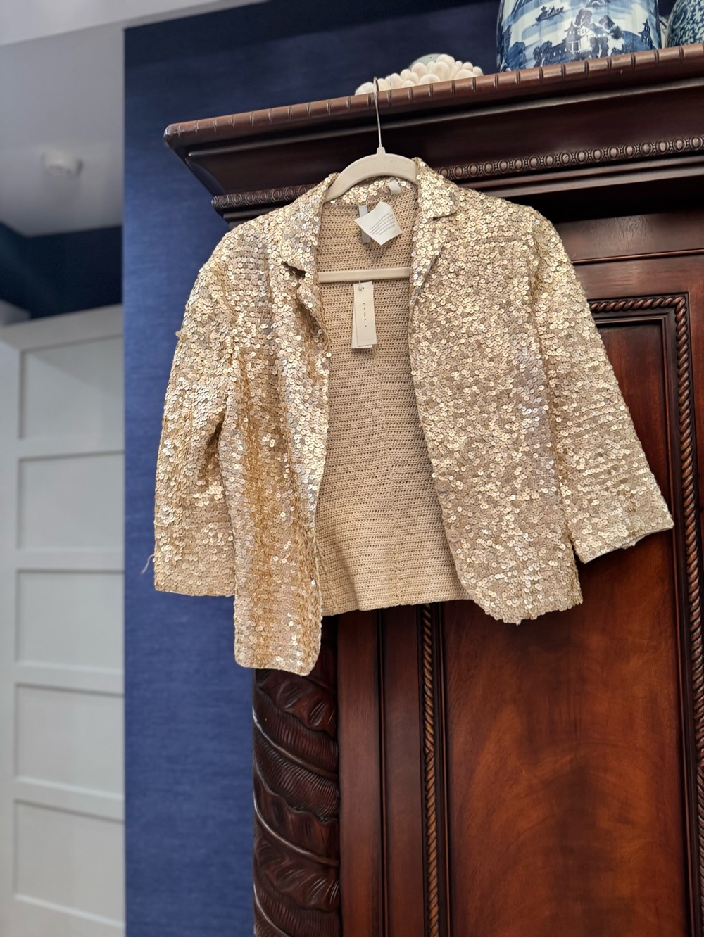 Sequin Cropped Blazer - Gold